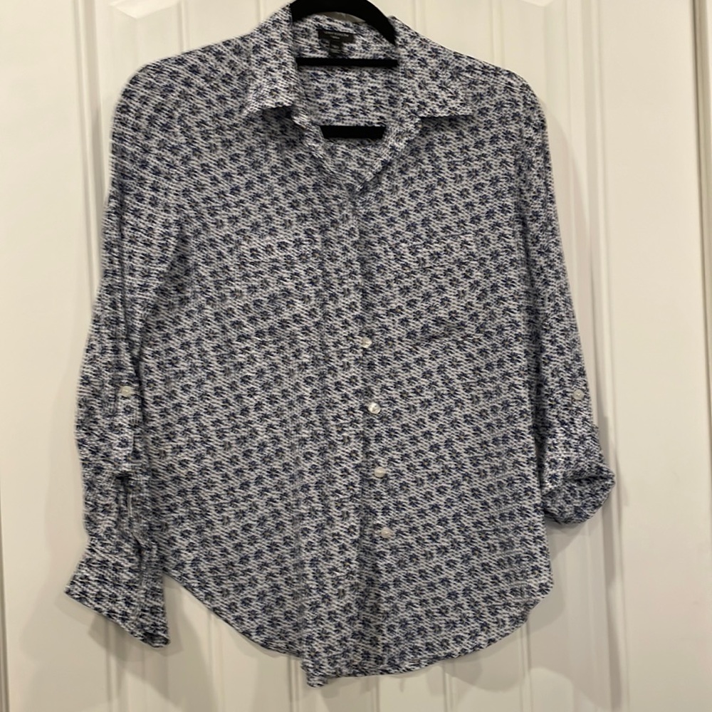 Ann Taylor daisy silk top XS